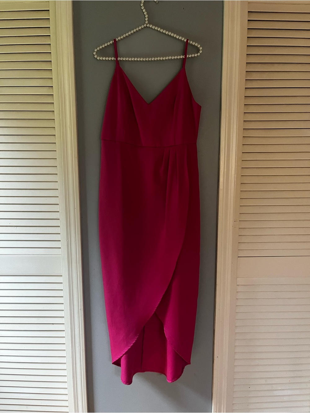 Fuchsia V-Neck Spaghetti Strap Midi Dress